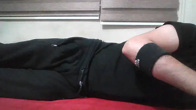 Snapshot of ekimeskim1 chatting on 01-08-26, 06:21 ekimeskim1 online show from 01-08-26, 06:21