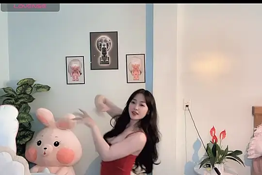  Aimy  online show from 10-17-25, 05:54