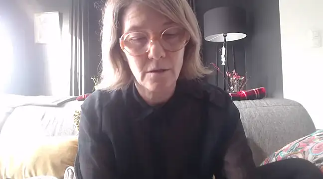 godinflower online show from 01-25-25, 02:03