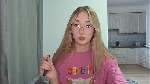 VikiSea online show from 03-13-25, 12:02