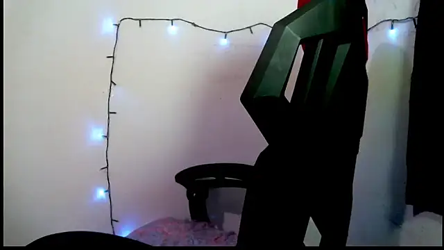 Snapshot of catalina_colombia chatting on 03-17-25, 06:11 catalina colombia online show from 03-17-25, 06:11