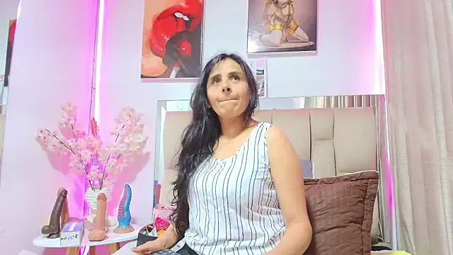 Marcela   online show from 05-18-26, 11:27