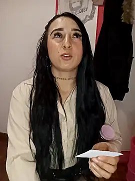 Juanamd1 online show from 12-30-24, 09:16