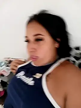 Snapshot of Juanamd1 chatting on 03-09-26, 01:04 Juanamd1 online show from 03-09-26, 01:04