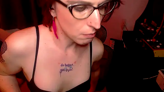 RyffBurnz online show from 10-20-25, 04:24