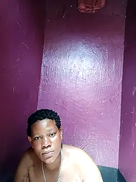 Snapshot of Broan_me chatting on 02-18-25, 08:38 Broan me online show from 02-18-25, 08:38