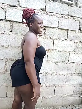 Snapshot of Broan_me chatting on 02-23-25, 08:06 Broan me online show from 02-23-25, 08:06