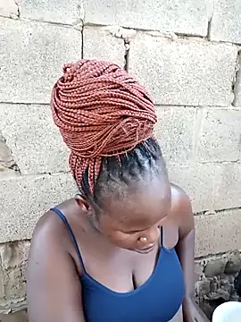 Snapshot of Broan_me chatting on 03-07-25, 06:35 Broan me online show from 03-07-25, 06:35