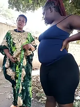 Snapshot of Broan_me chatting on 03-21-25, 11:22 Broan me online show from 03-21-25, 11:22