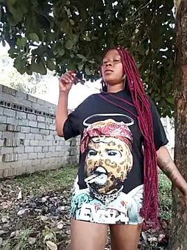 Snapshot of Broan_me chatting on 10-04-25, 05:49 Broan me online show from 10-04-25, 05:49