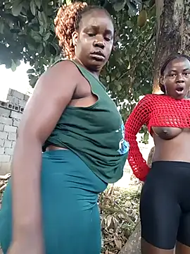 Snapshot of Broan_me chatting on 12-03-25, 04:31 Broan me online show from 12-03-25, 04:31