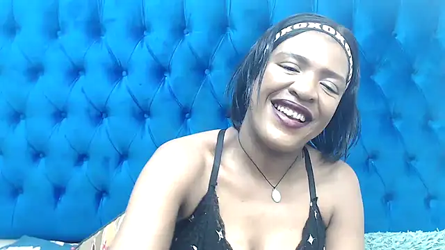 SpicyQueenxxxx online show from 04-14-26, 06:25
