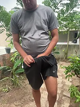 Snapshot of king_cum_ chatting on 02-15-26, 04:47 king cum online show from 02-15-26, 04:47