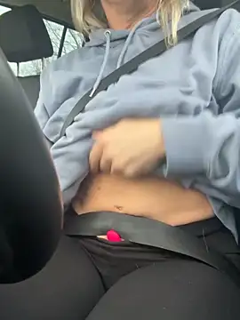 -Milfshake- online show from 04-13-26, 04:01