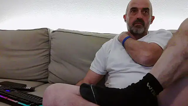 newsimo74 online show from 02-17-25, 07:42