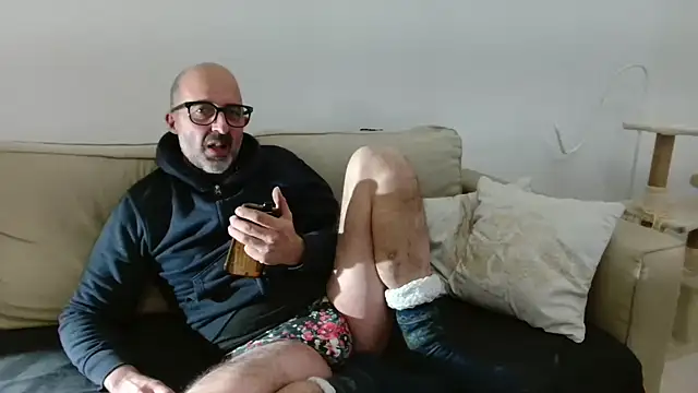 newsimo74 online show from 11-14-25, 07:23