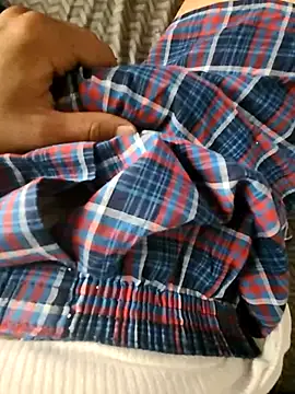 Snapshot of Swapurcrm chatting on 03-18-25, 10:48 Swapurcrm online show from 03-18-25, 10:48