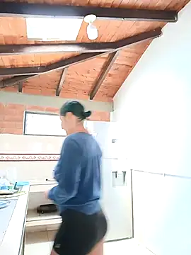 SamaraJay1 online show from 04-01-26, 01:41