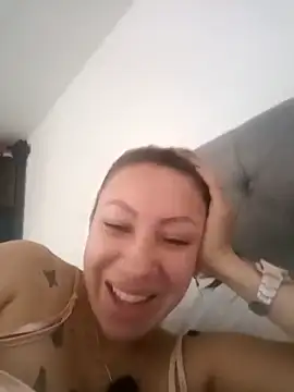 Snapshot of coral_smitth chatting on 01-27-25, 03:39 coral smitth online show from 01-27-25, 03:39