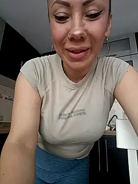 Snapshot of coral_smitth chatting on 03-06-25, 06:59 coral smitth online show from 03-06-25, 06:59