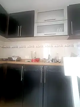 Snapshot of coral_smitth chatting on 09-23-25, 01:25 coral smitth online show from 09-23-25, 01:25