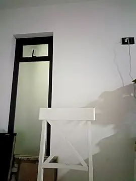 Snapshot of coral_smitth chatting on 10-30-25, 09:15 coral smitth online show from 10-30-25, 09:15