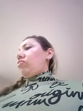 Snapshot of coral_smitth chatting on 02-17-26, 07:31 coral smitth online show from 02-17-26, 07:31