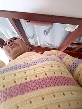 coral smitth online show from 04-18-26, 07:40