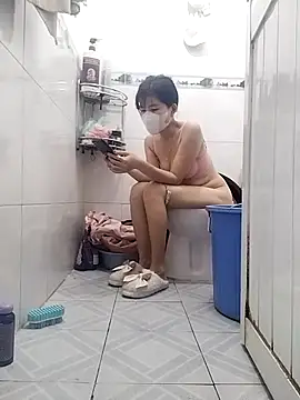 Snapshot of HimiJim chatting on 02-17-25, 07:04 HimiJim online show from 02-17-25, 07:04