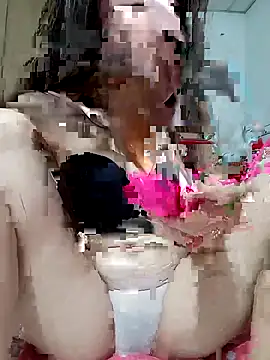 Snapshot of HimiJim chatting on 11-12-25, 03:45 HimiJim online show from 11-12-25, 03:45