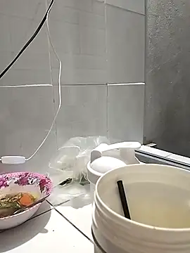 Snapshot of HimiJim chatting on 11-28-25, 12:24 HimiJim online show from 11-28-25, 12:24