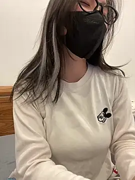 Lilisa miu online show from 01-19-25, 04:46