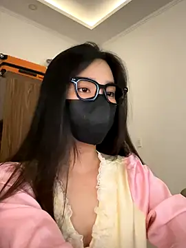 Lilisa miu online show from 10-09-25, 04:49