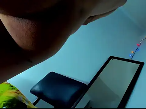 Gregory hard online show from 02-23-25, 07:11