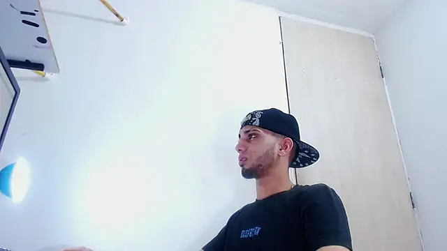 Gregory hard online show from 11-10-25, 03:27