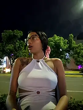 Snapshot of lily_sk chatting on 01-14-25, 12:54 lily sk online show from 01-14-25, 12:54