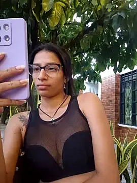 Snapshot of lily_sk chatting on 01-19-25, 11:00 lily sk online show from 01-19-25, 11:00