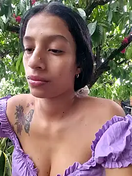 Snapshot of lily_sk chatting on 02-02-25, 09:56 lily sk online show from 02-02-25, 09:56