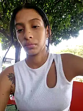 Snapshot of lily_sk chatting on 02-13-25, 09:49 lily sk online show from 02-13-25, 09:49