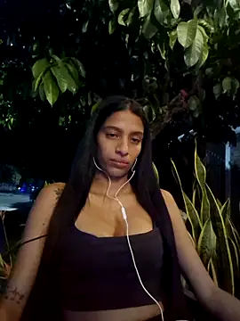 Snapshot of lily_sk chatting on 02-18-25, 02:49 lily sk online show from 02-18-25, 02:49