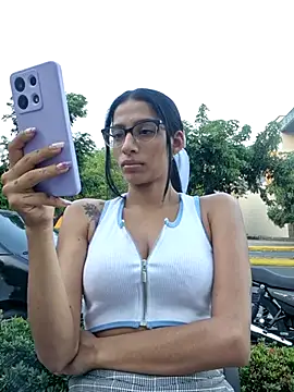 Snapshot of lily_sk chatting on 02-24-25, 10:36 lily sk online show from 02-24-25, 10:36