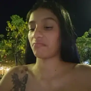 Snapshot of lily_sk chatting on 01-08-26, 11:51 lily sk online show from 01-08-26, 11:51