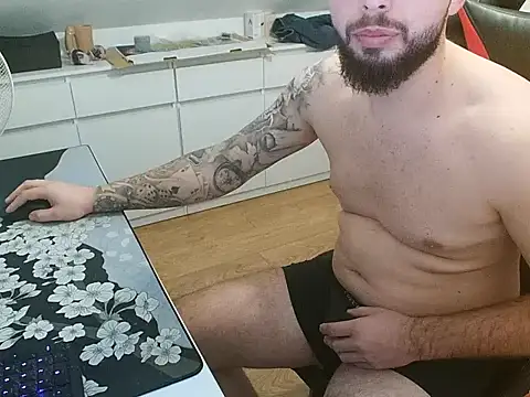 Snapshot of prezydentcam chatting on 02-28-26, 12:44 prezydentcam online show from 02-28-26, 12:44