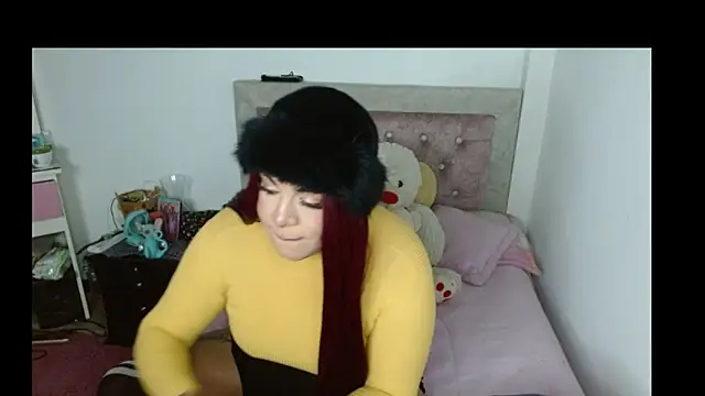 Snapshot of kim_hot69_ chatting on 10-09-25, 12:25 kim hot69  online show from 10-09-25, 12:25