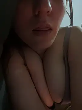 lolitalamasbonita01 online show from 03-12-25, 09:44