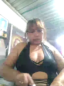 Snapshot of Kazsandraa chatting on 01-17-25, 09:50 Kazsandraa online show from 01-17-25, 09:50