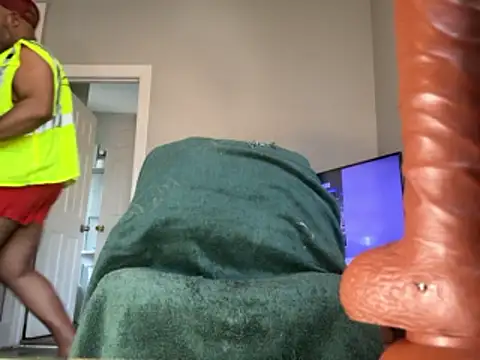 ChiRaqb8 online show from 03-30-26, 03:02