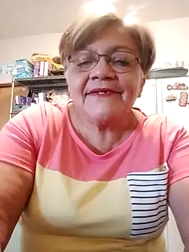 Snapshot of Madrastrahot69 chatting on 02-18-26, 08:49 Madrastrahot69 online show from 02-18-26, 08:49