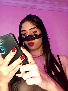 ---sophia--- online show from 12-17-25, 11:11