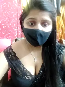 Snapshot of Hotty-simran chatting on 02-14-25, 10:38 Hotty-simran online show from 02-14-25, 10:38